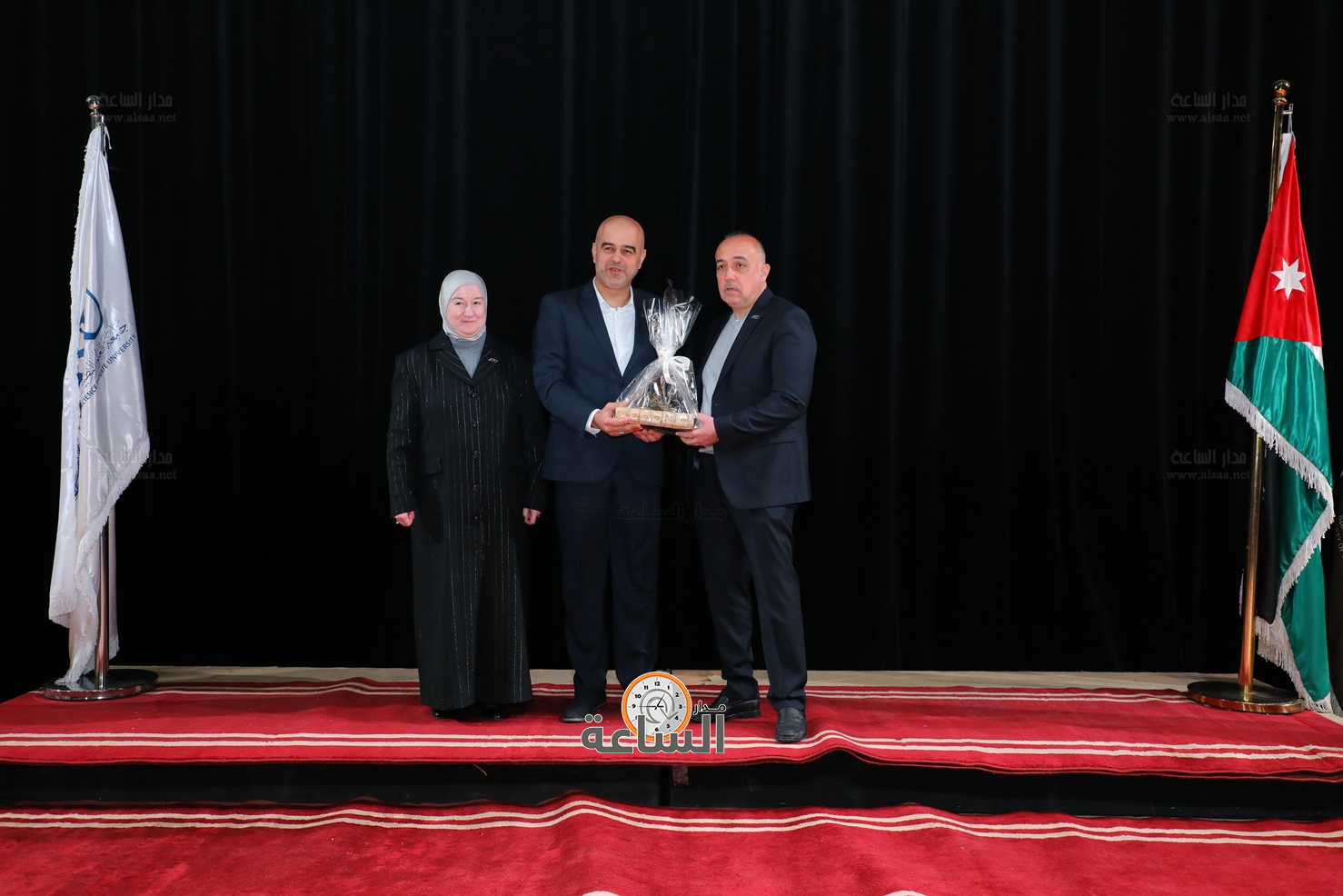 Madar Al-Saa Images 0.45656223738935076