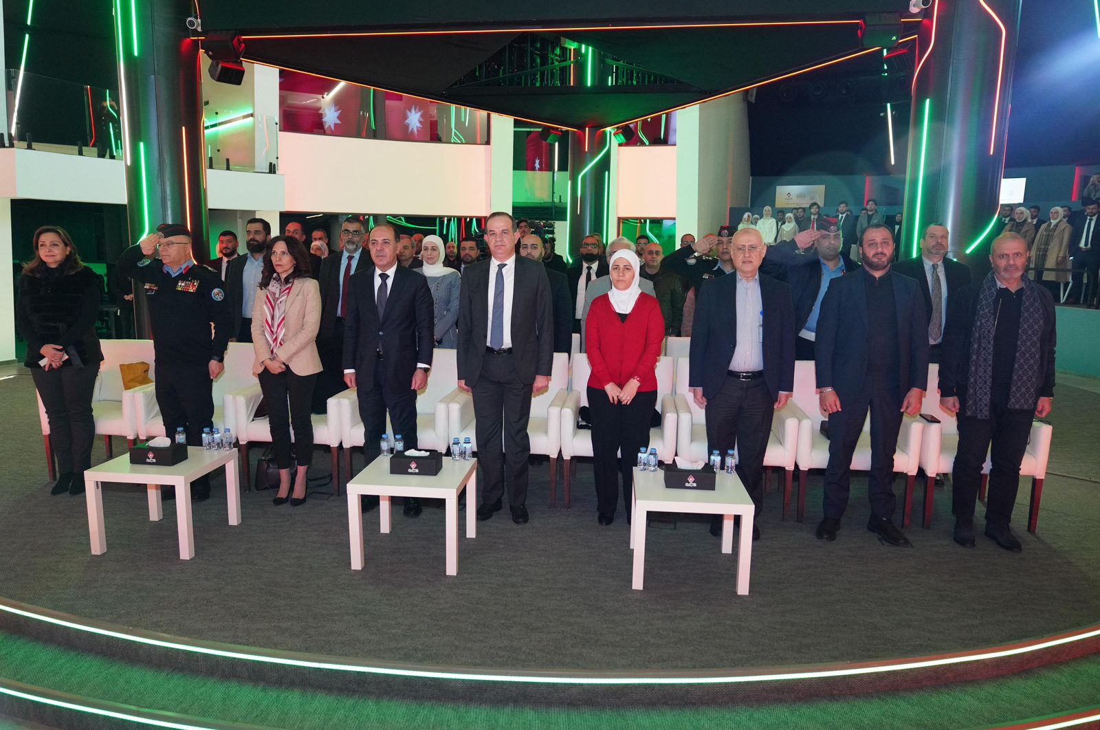 Madar Al-Saa Images 0.916169738730356