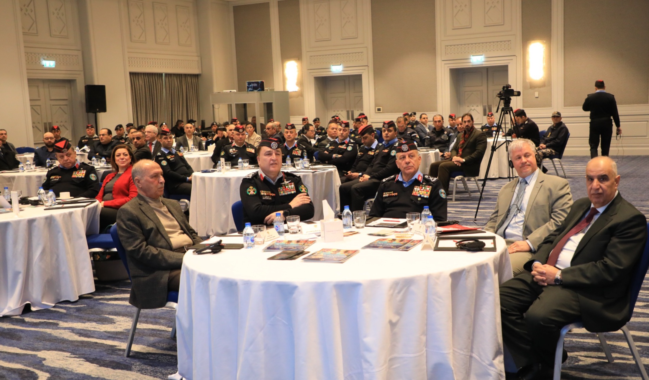 Madar Al-Saa Images 0.4971822562324082