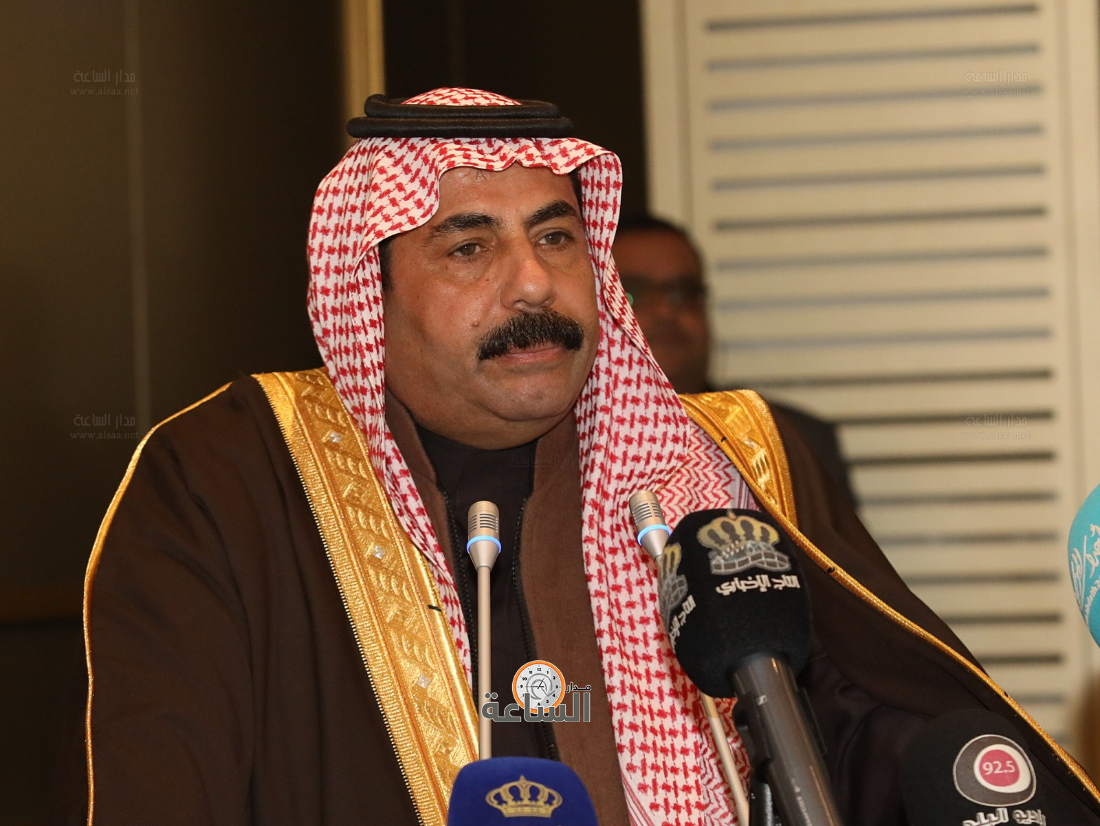 Madar Al-Saa Images 0.3321841780879522