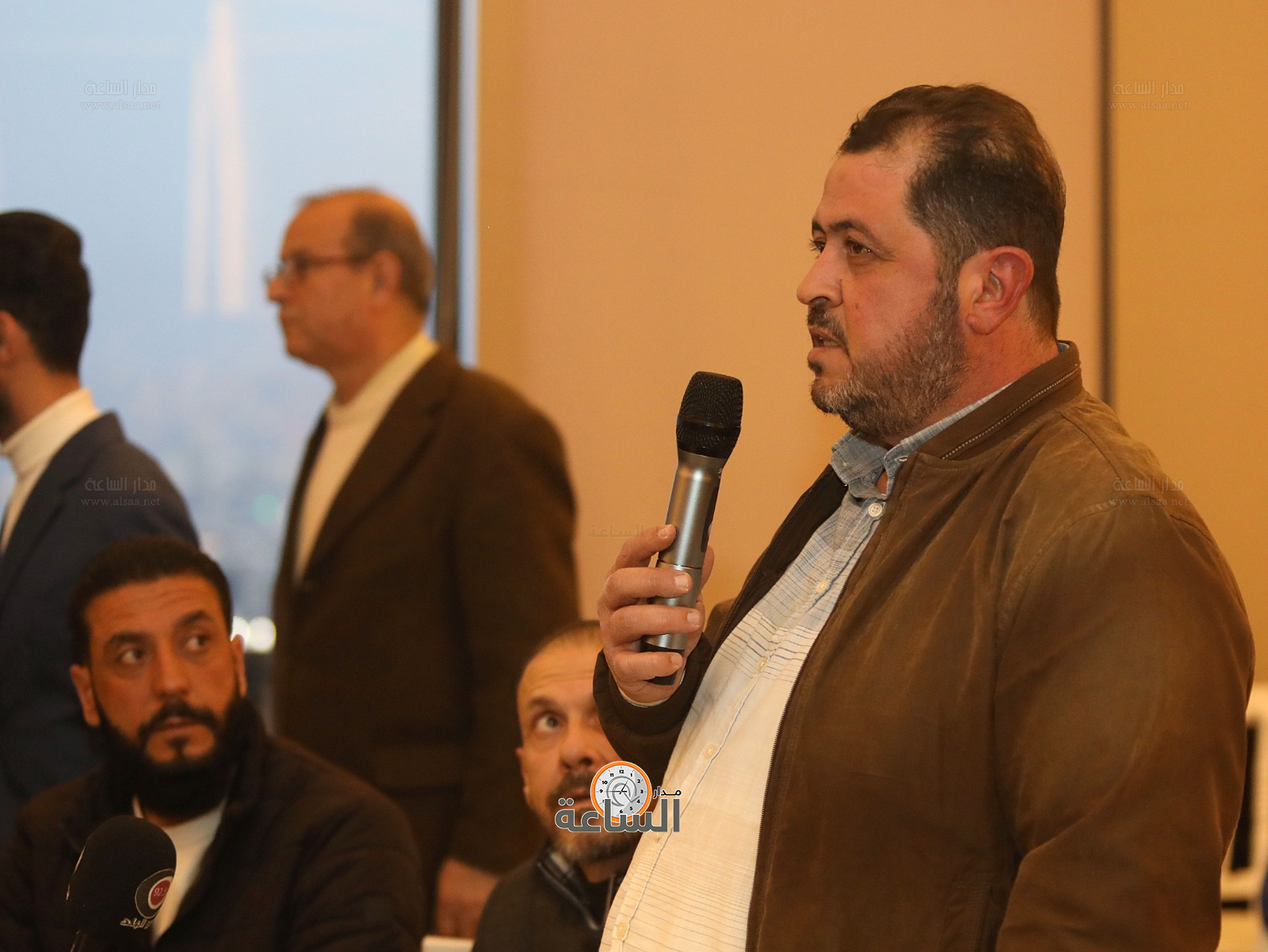 Madar Al-Saa Images 0.201313023054571