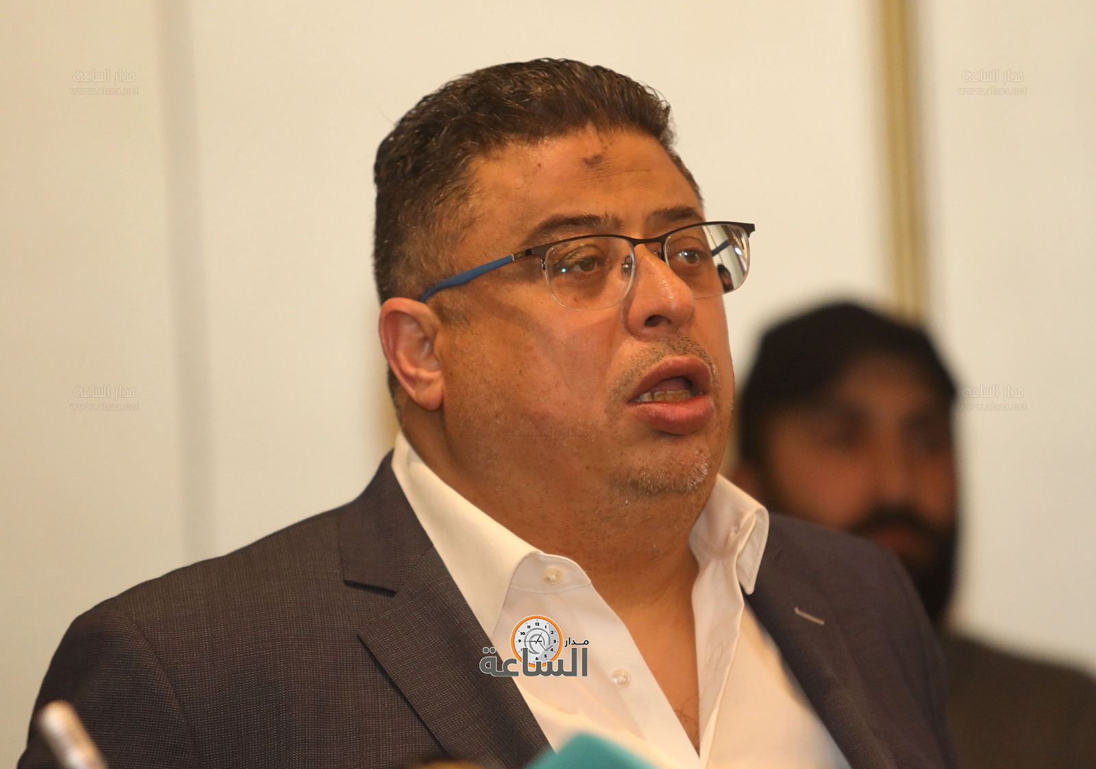 Madar Al-Saa Images 0.700955421968364