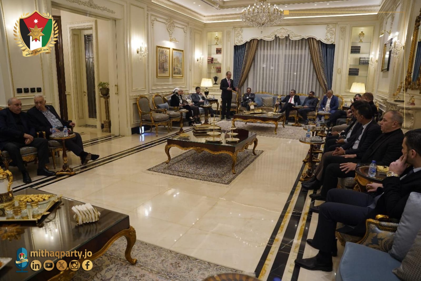 Madar Al-Saa Images 0.5497803277261963