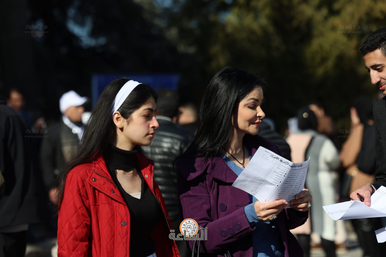 Madar Al-Saa Images 0.9882636506359836