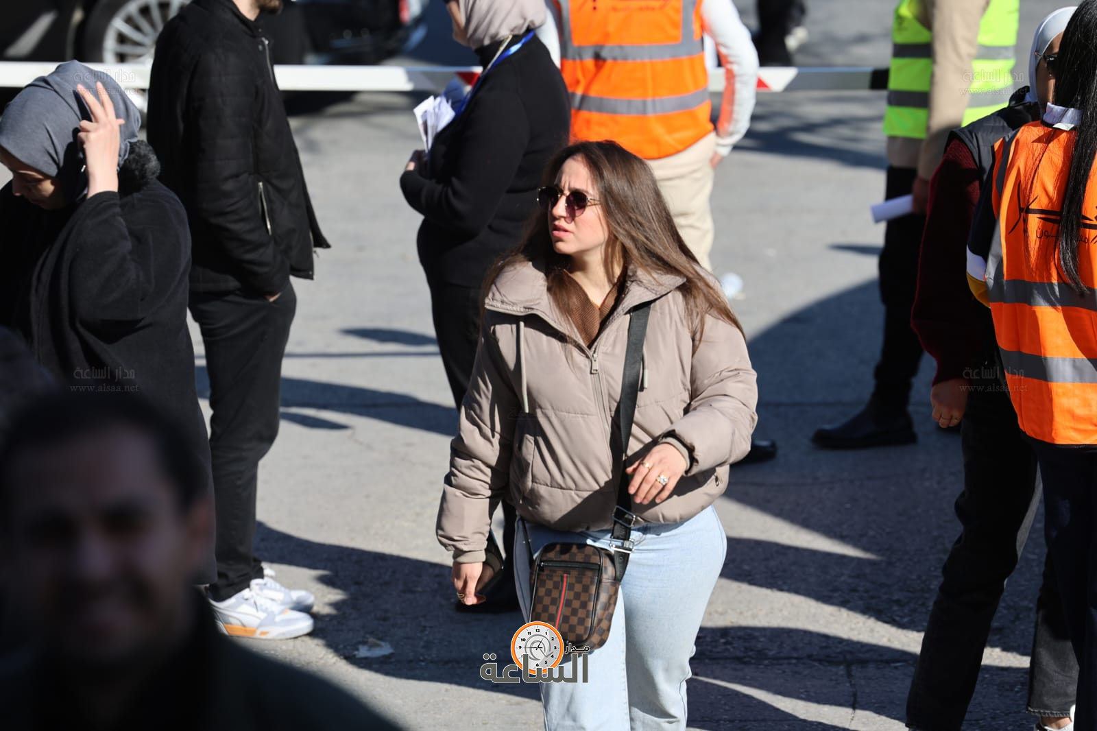 Madar Al-Saa Images 0.7942968680259521