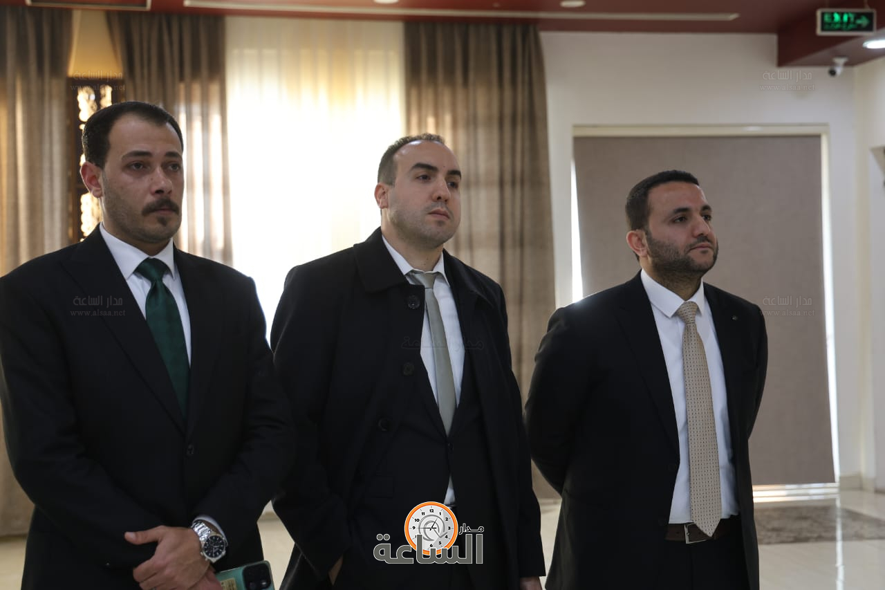 Madar Al-Saa Images 0.6161118922414224