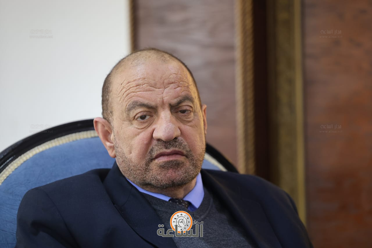 Madar Al-Saa Images 0.46572410357621696