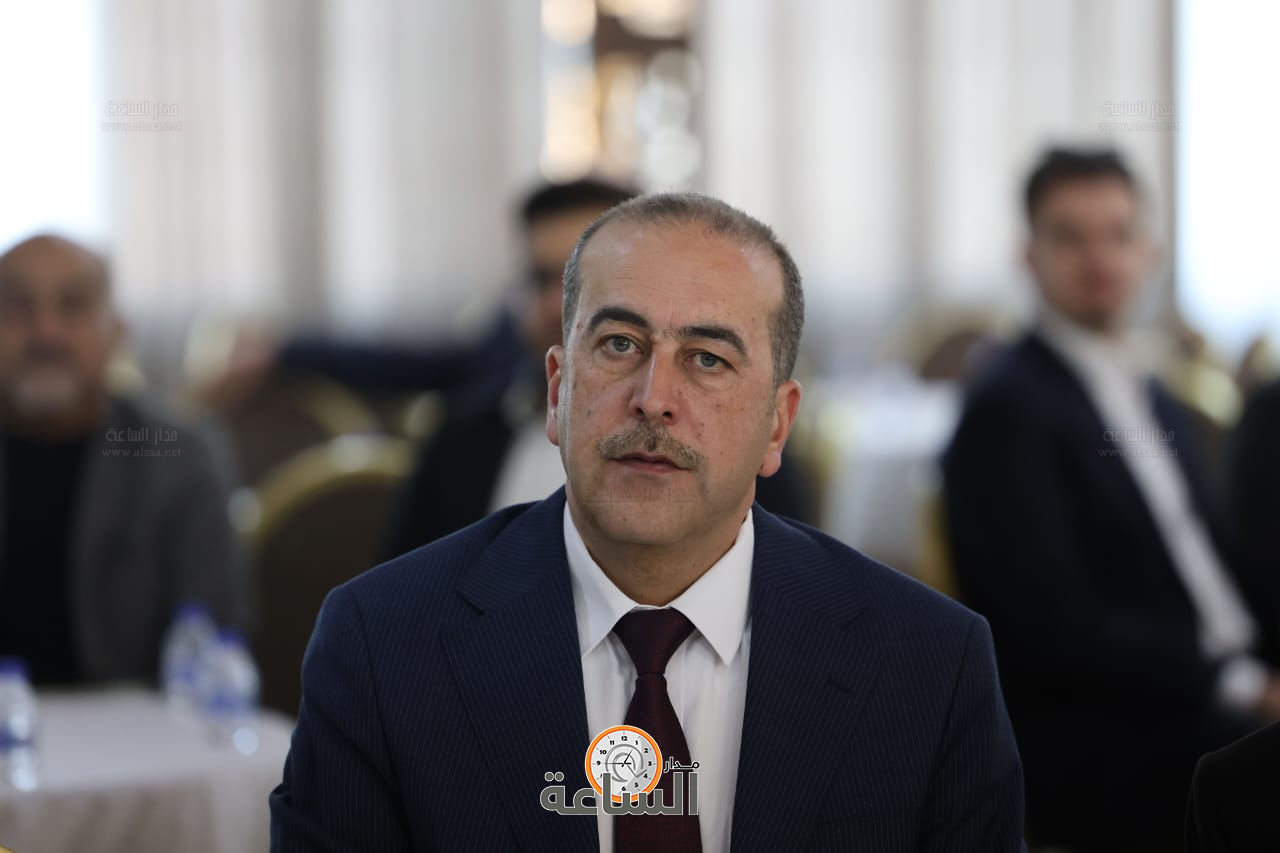 Madar Al-Saa Images 0.5137794659319657