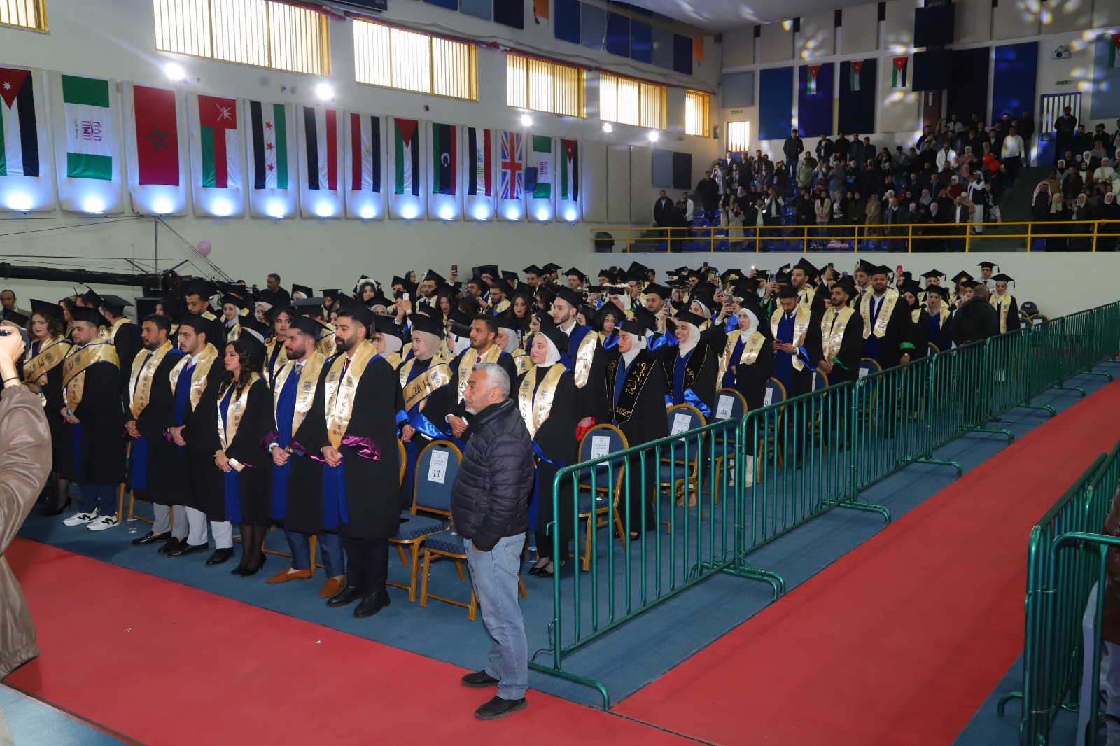 Madar Al-Saa Images 0.36636815536179856