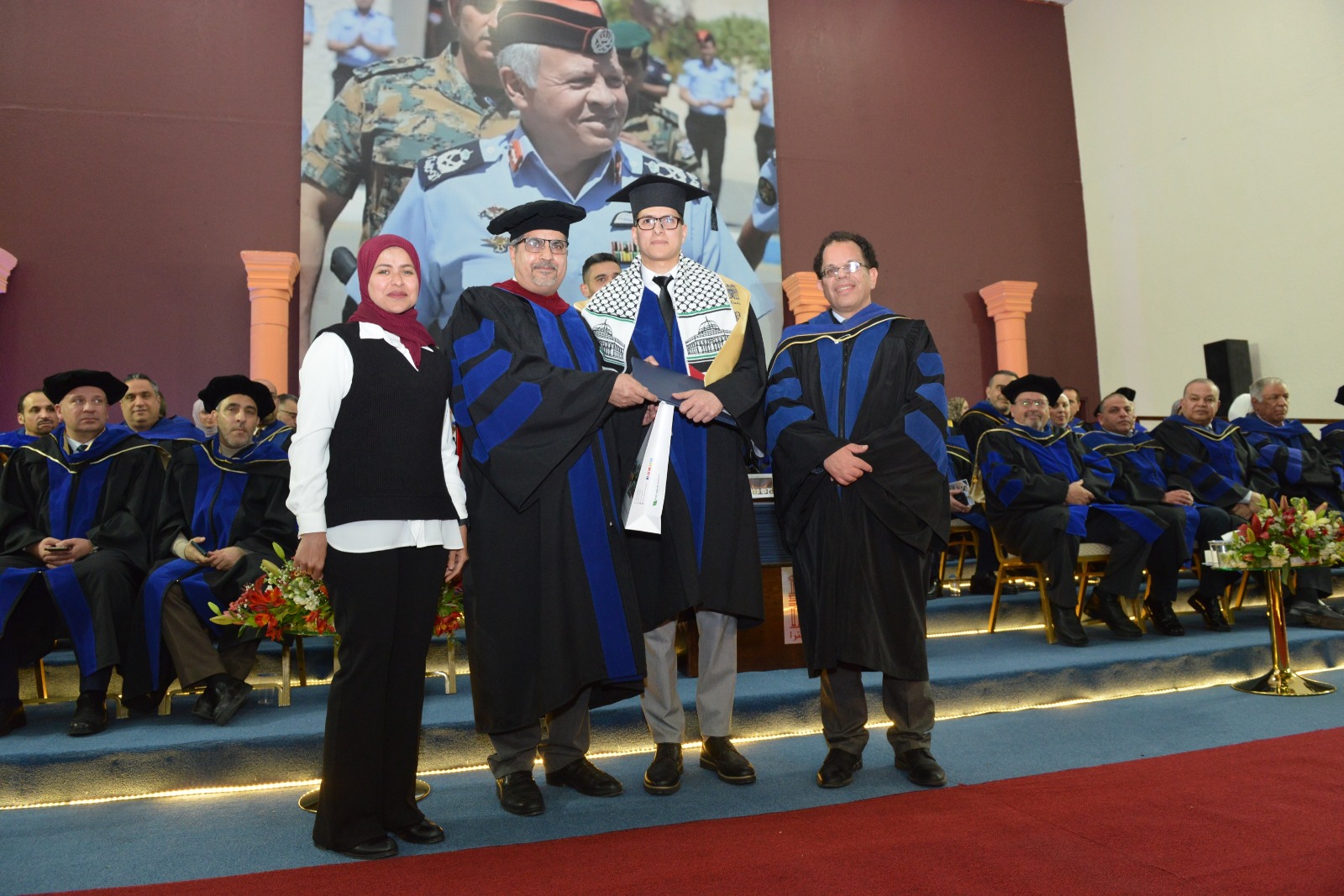 Madar Al-Saa Images 0.21372975269726902