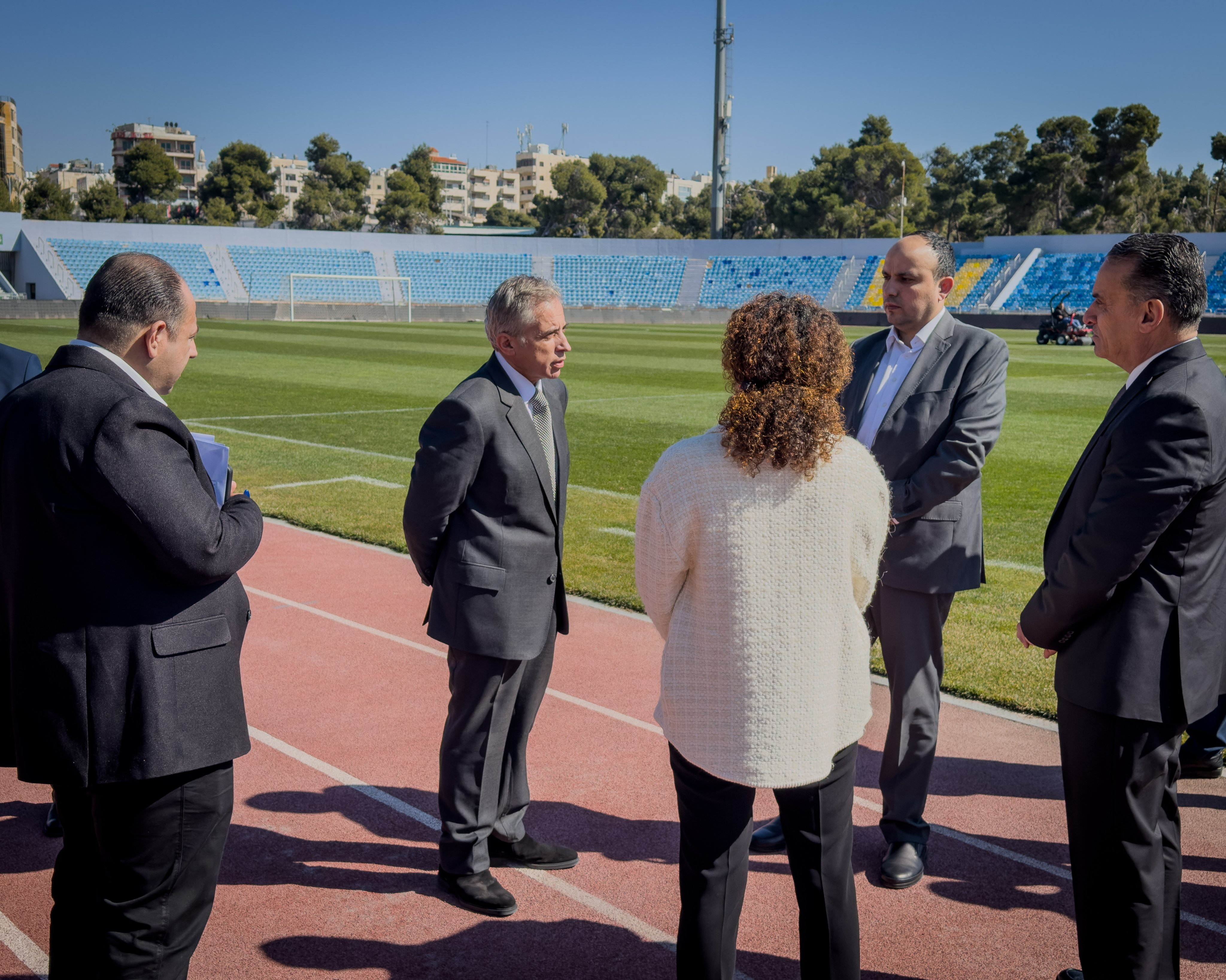 Madar Al-Saa Images 0.6736588127065526