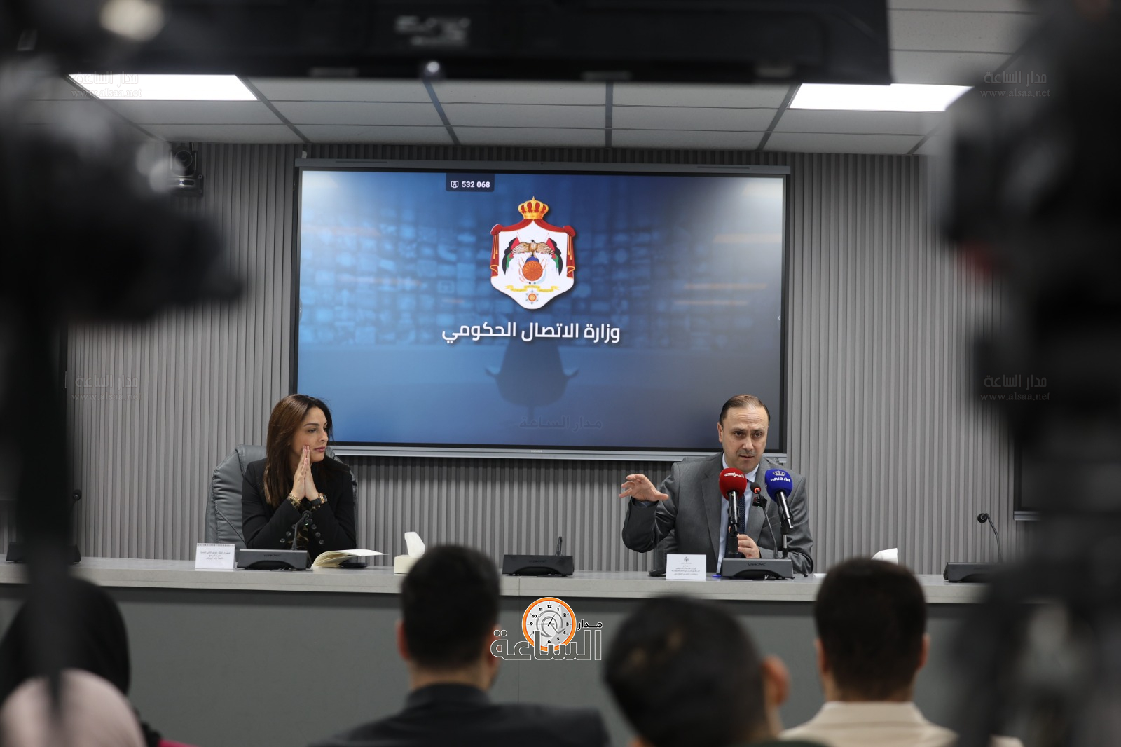 Madar Al-Saa Images 0.09417151142545177