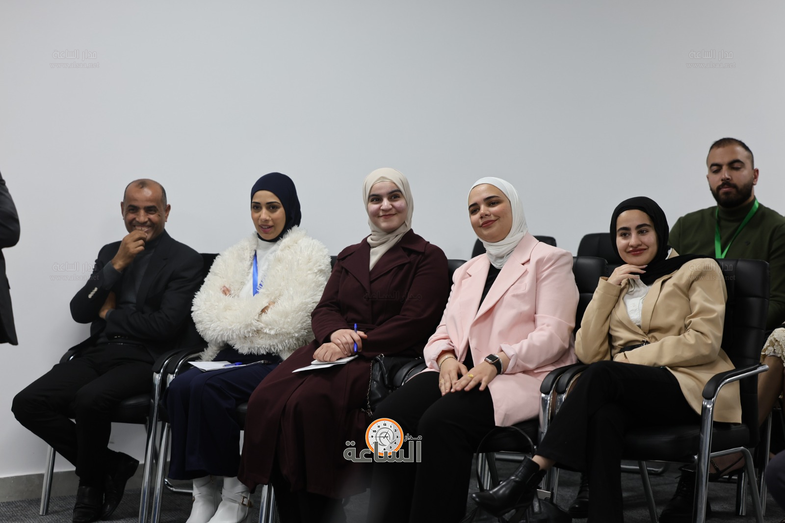 Madar Al-Saa Images 0.7755458111524021