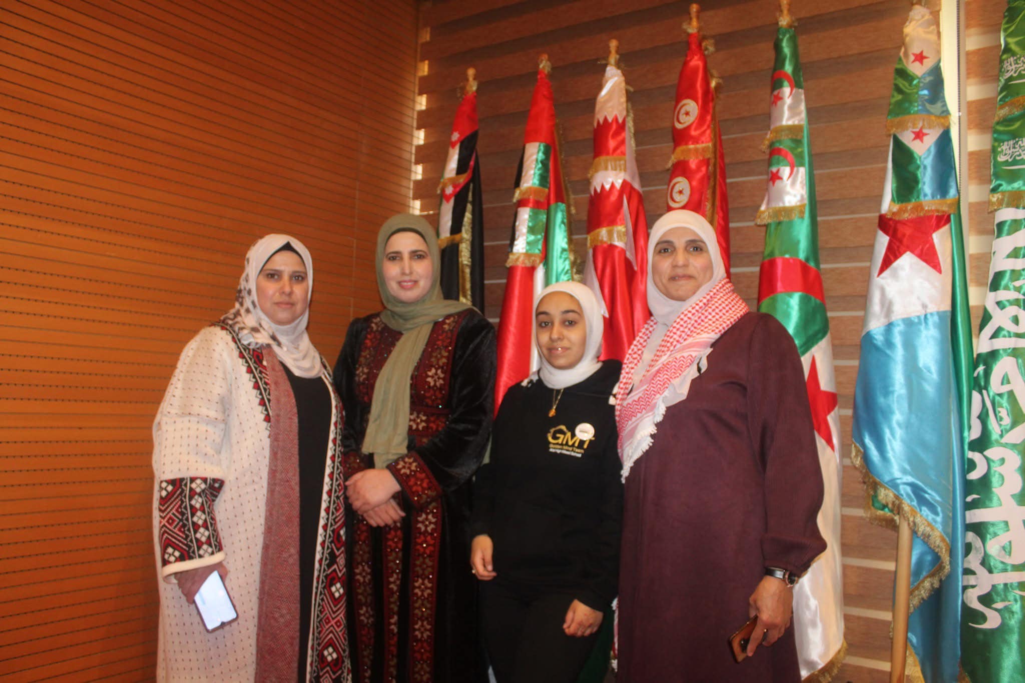 Madar Al-Saa Images 0.23541756162566618