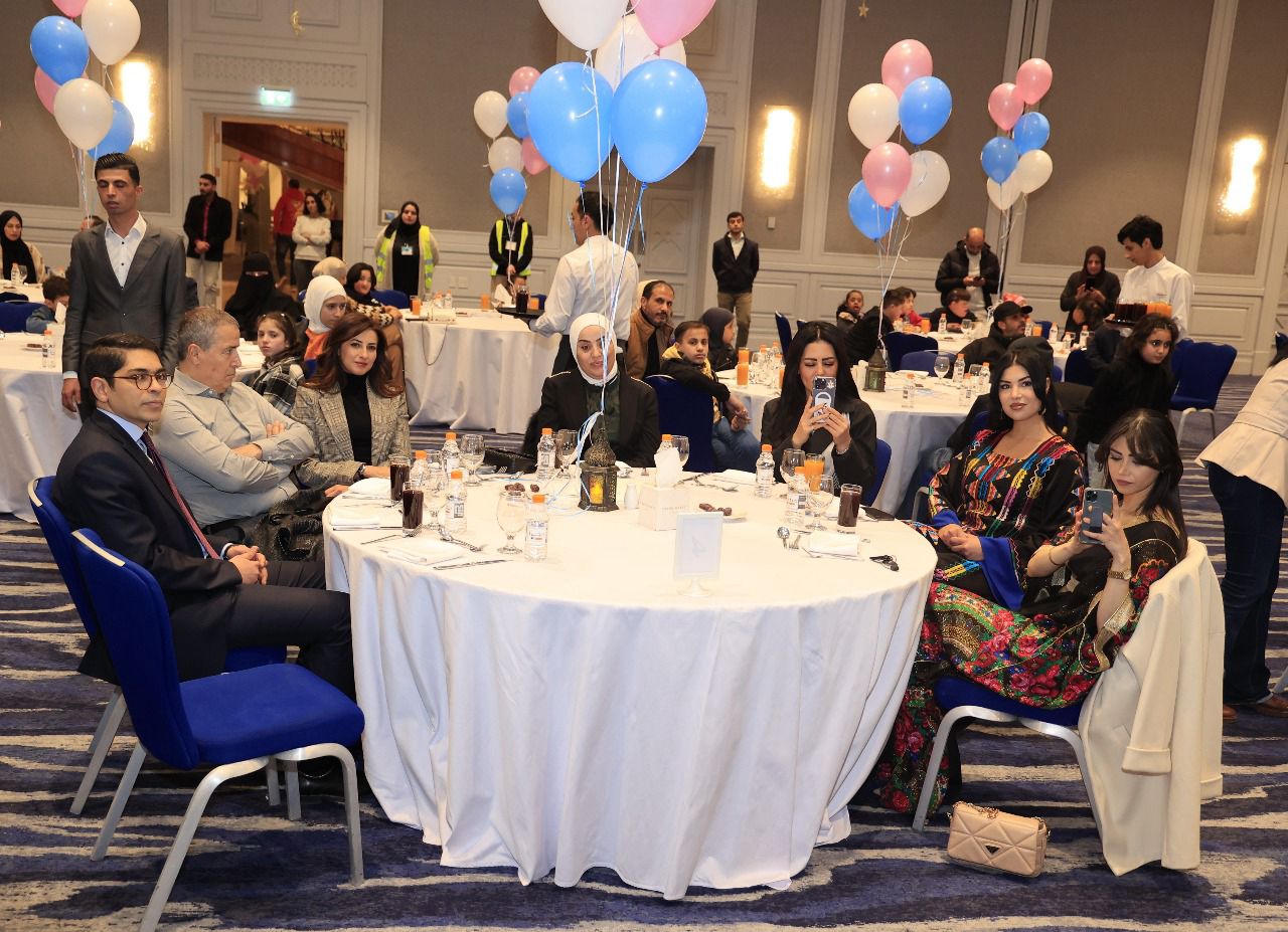 Madar Al-Saa Images 0.2360041472437564