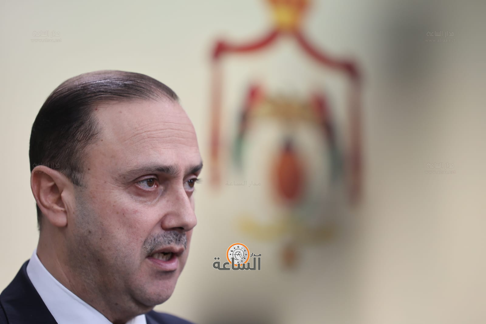 Madar Al-Saa Images 0.09875936581127087