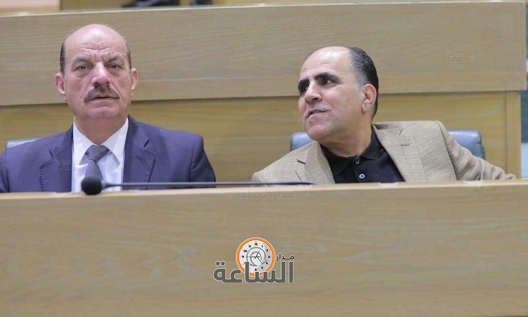 Madar Al-Saa Images 0.08995376871822591