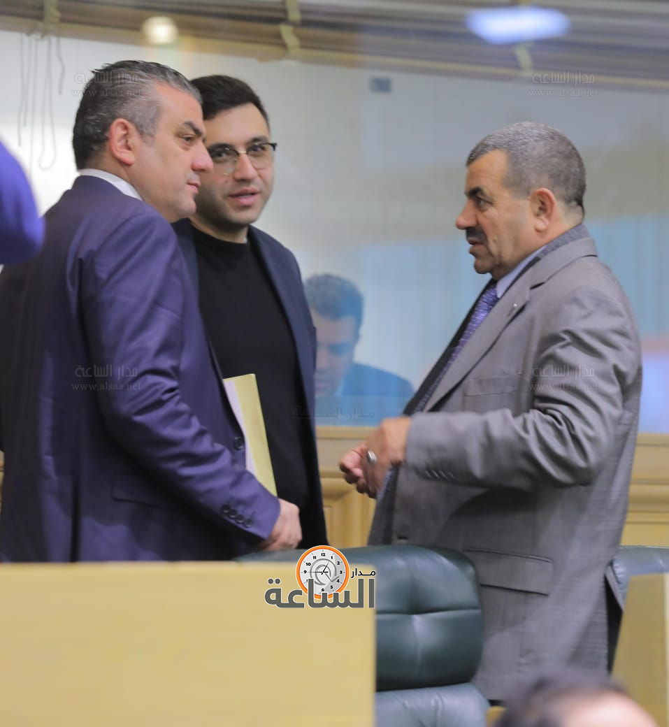 Madar Al-Saa Images 0.9079153627632559