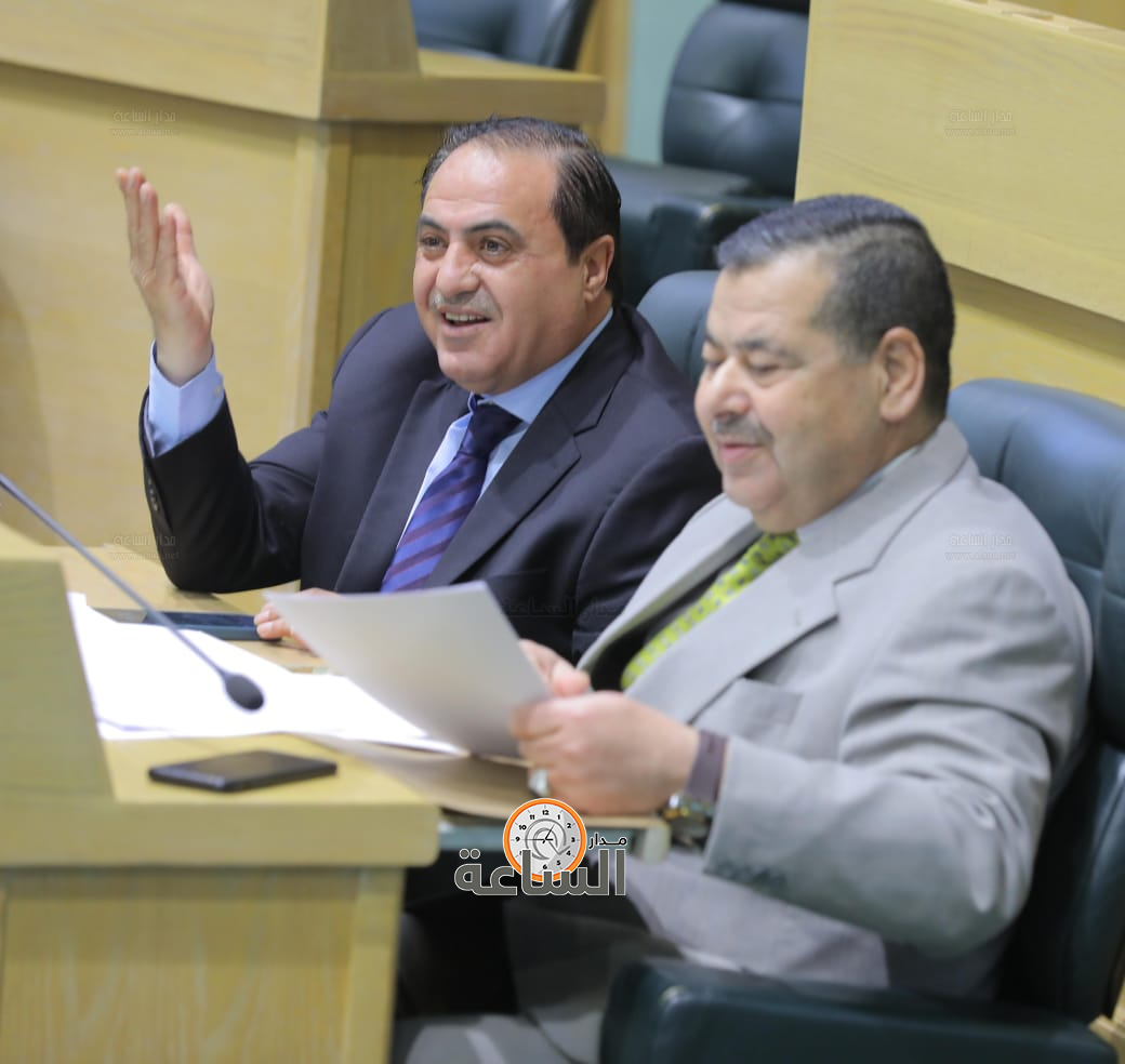 Madar Al-Saa Images 0.9807094877856317