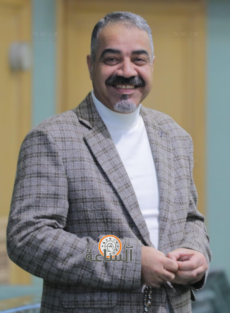 Madar Al-Saa Images 0.9374401595401709