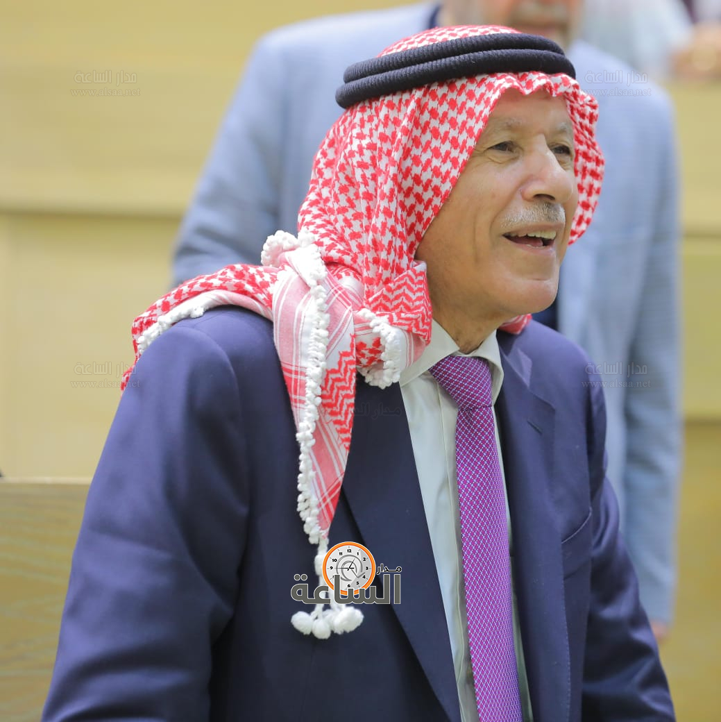 Madar Al-Saa Images 0.7383543583718415