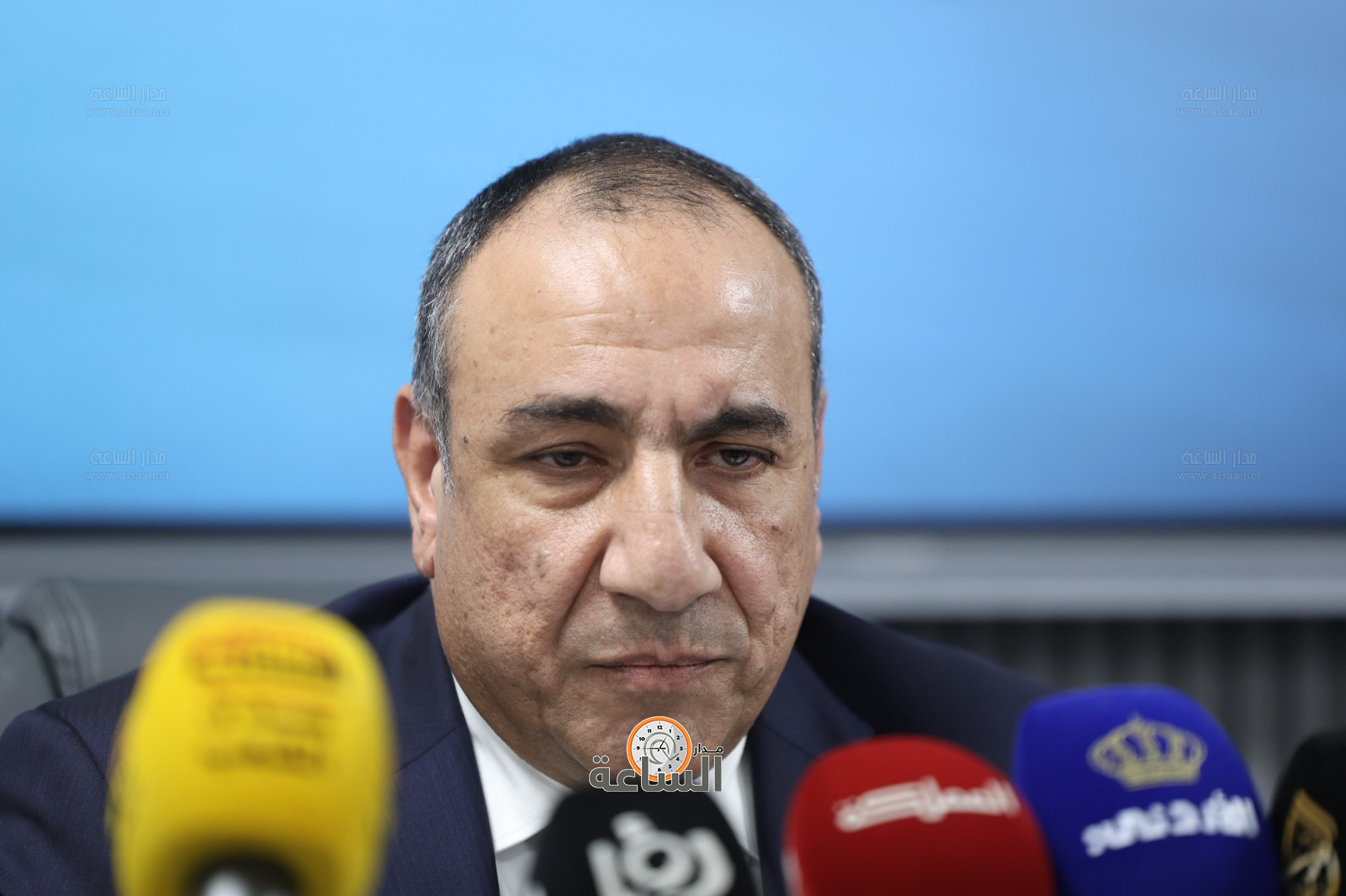 Madar Al-Saa Images 0.8519600491616828