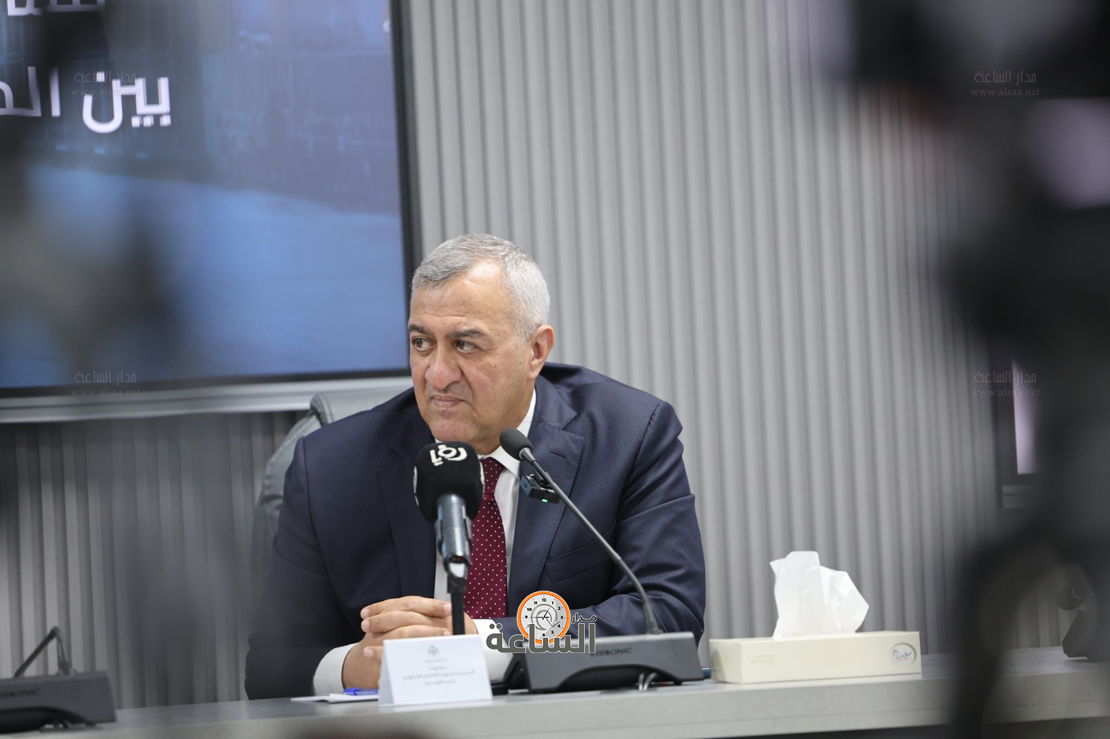 Madar Al-Saa Images 0.6659072975166118