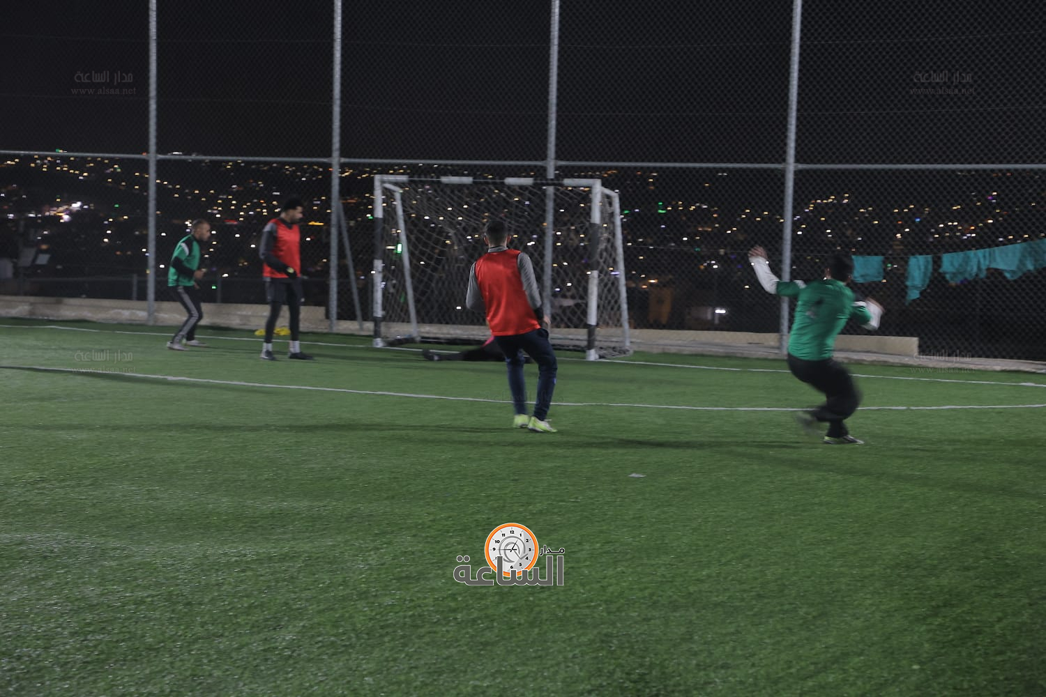 Madar Al-Saa Images 0.6694855042678218