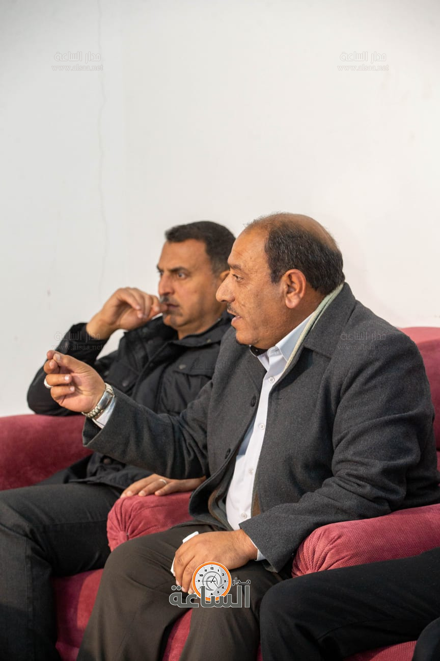 Madar Al-Saa Images 0.9300313302549816