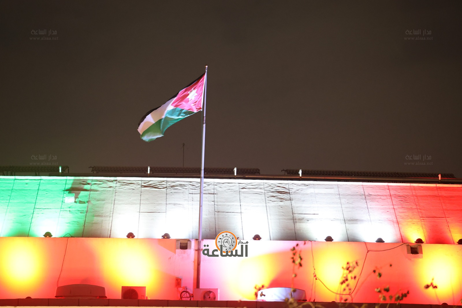 Madar Al-Saa Images 0.24500773607753645