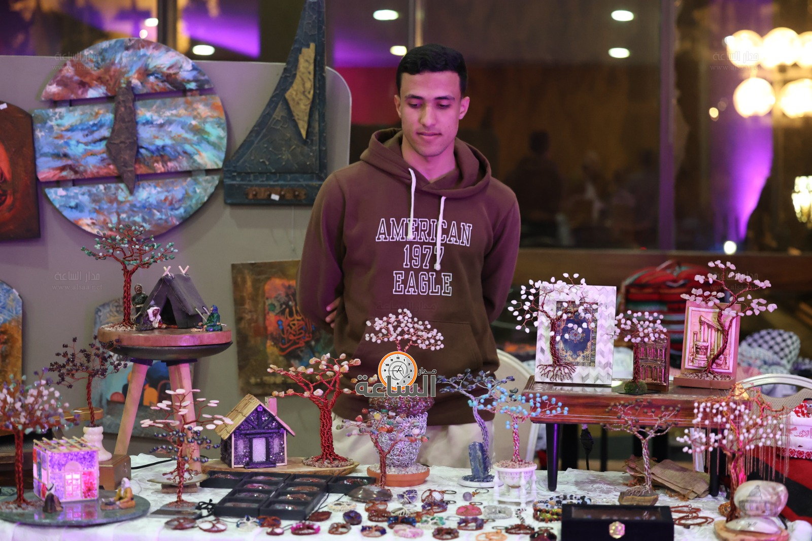 Madar Al-Saa Images 0.4503302818411141