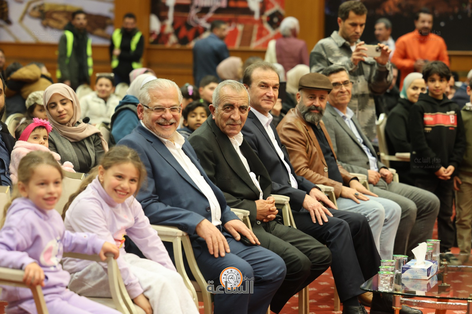 Madar Al-Saa Images 0.11488667396665742