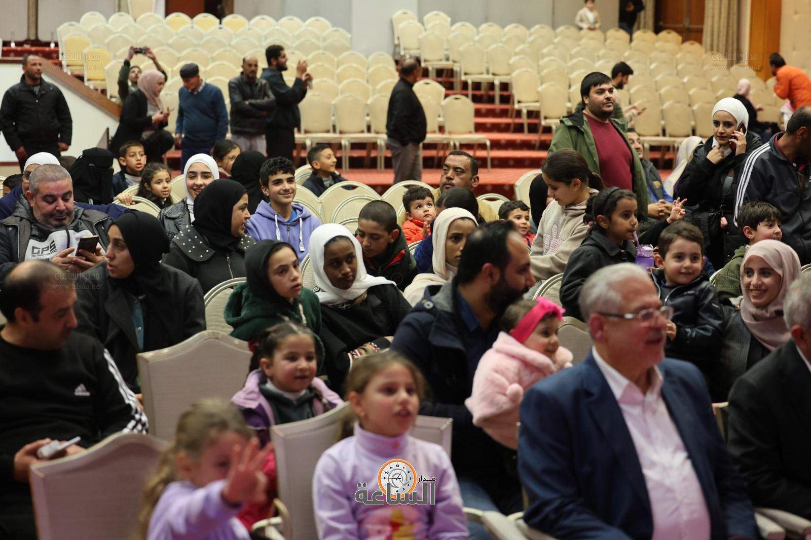 Madar Al-Saa Images 0.853996814863557