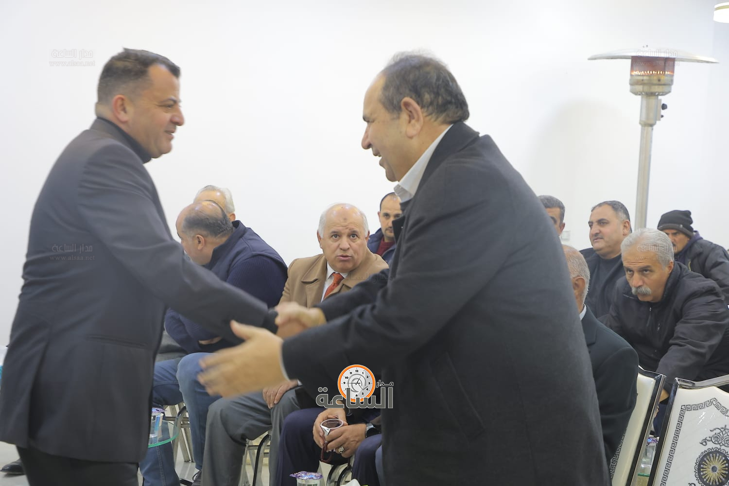 Madar Al-Saa Images 0.8351484608862132