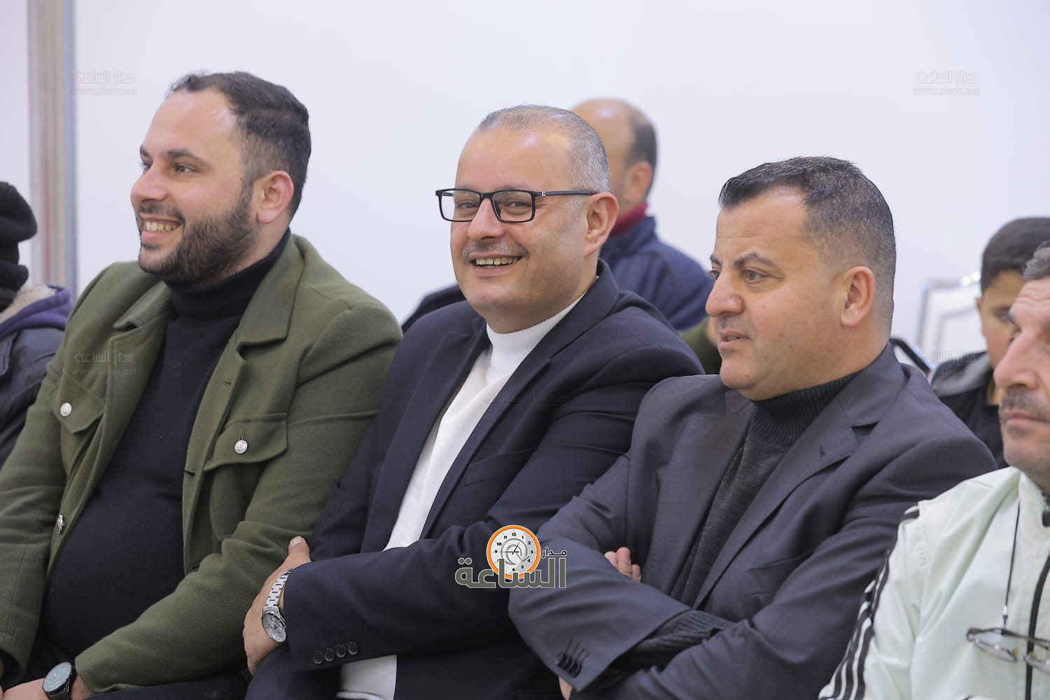 Madar Al-Saa Images 0.012568155798788672