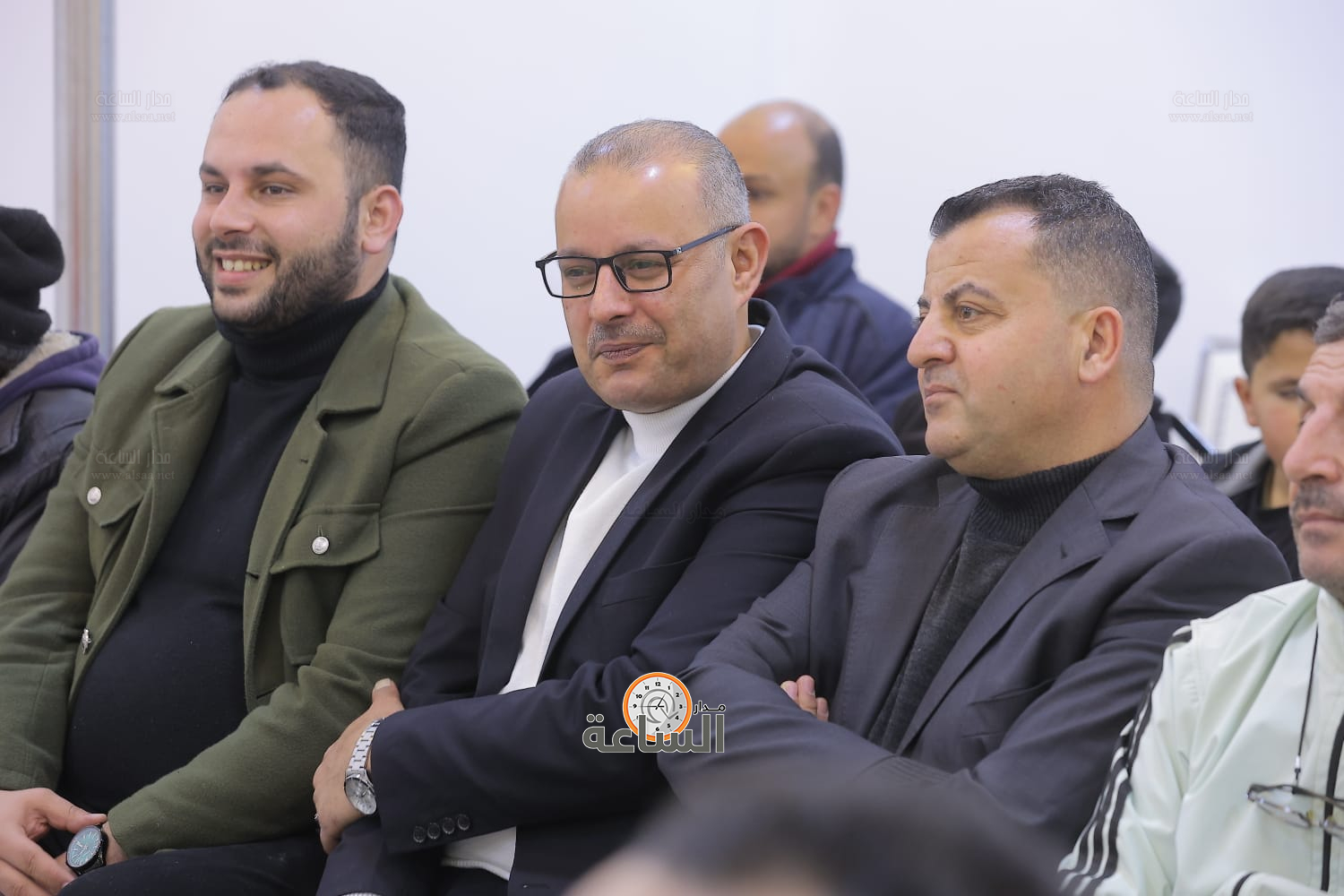 Madar Al-Saa Images 0.13078613827614838