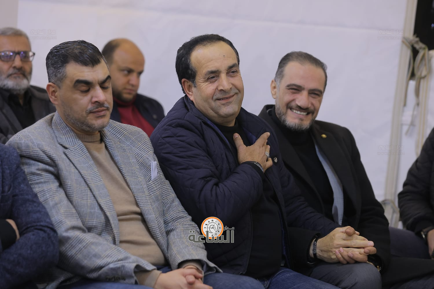 Madar Al-Saa Images 0.41600299036414046