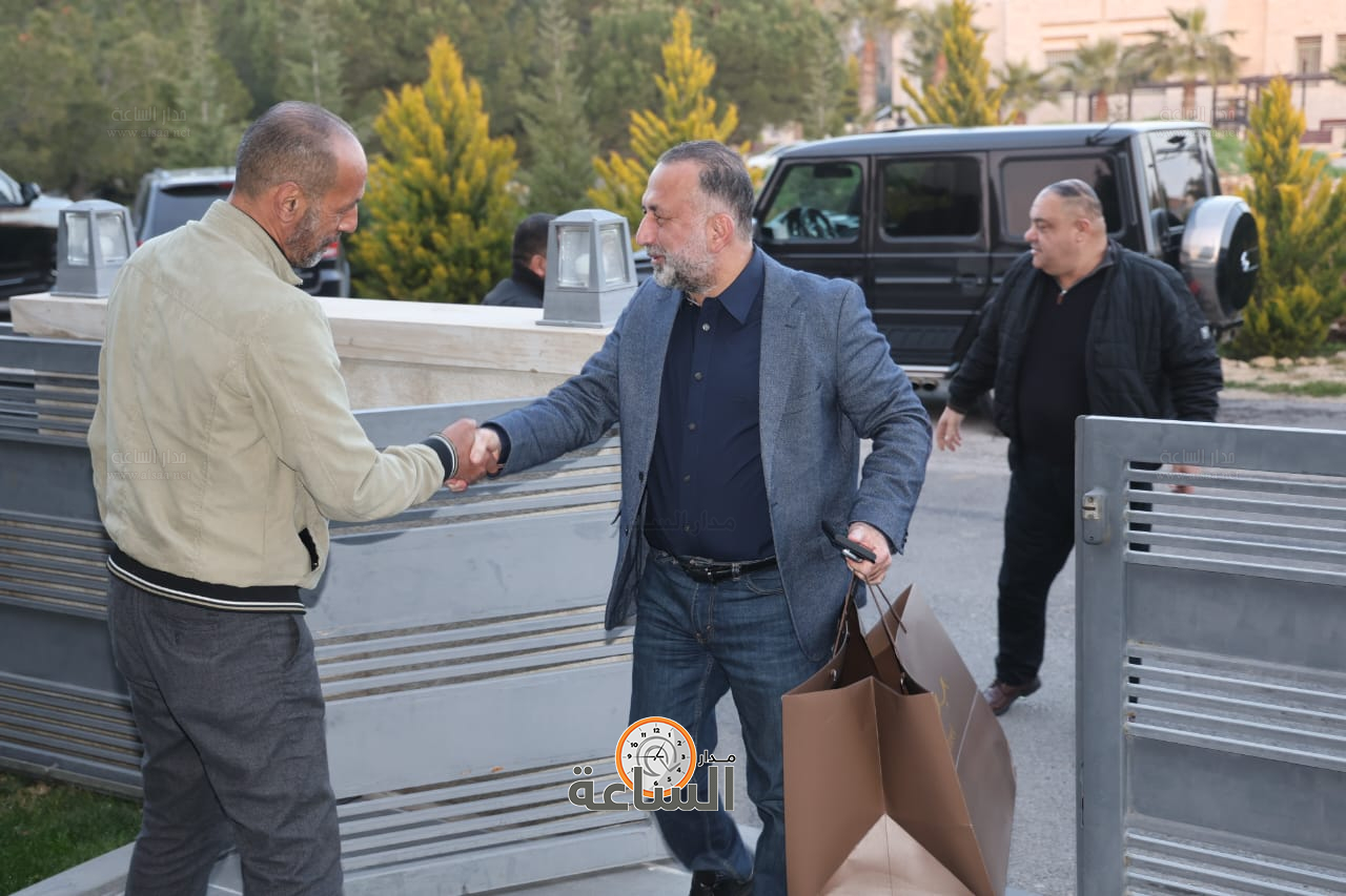 Madar Al-Saa Images 0.300774776177436