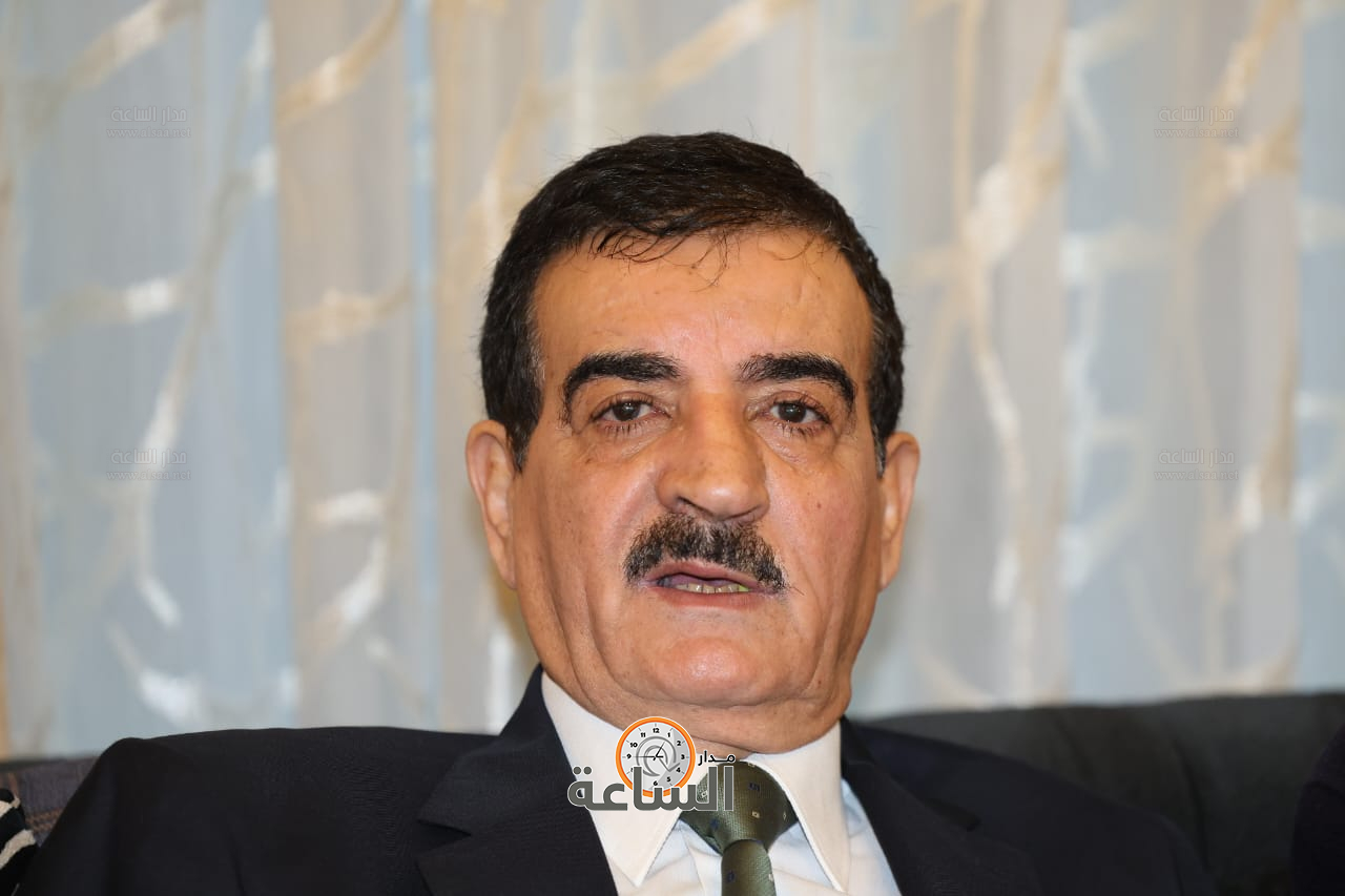 Madar Al-Saa Images 0.2807935413844418