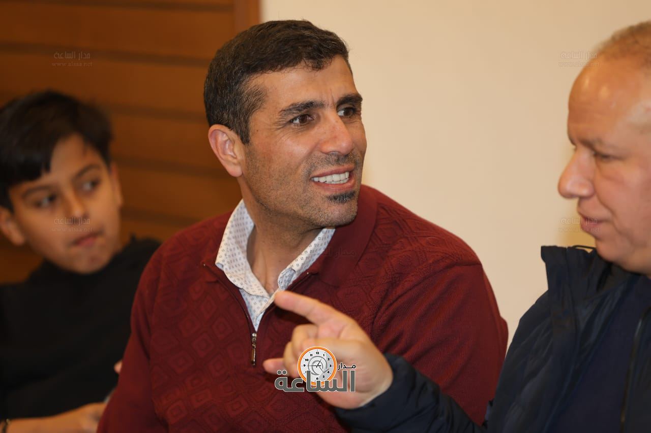 Madar Al-Saa Images 0.04296453365302555