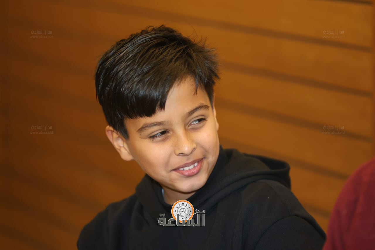 Madar Al-Saa Images 0.10037274511654037