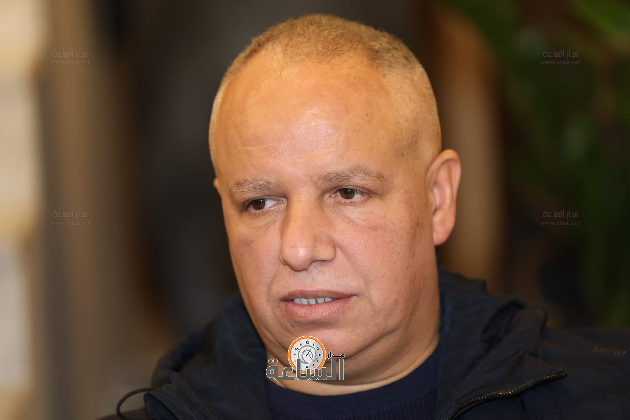 Madar Al-Saa Images 0.6730318494093512