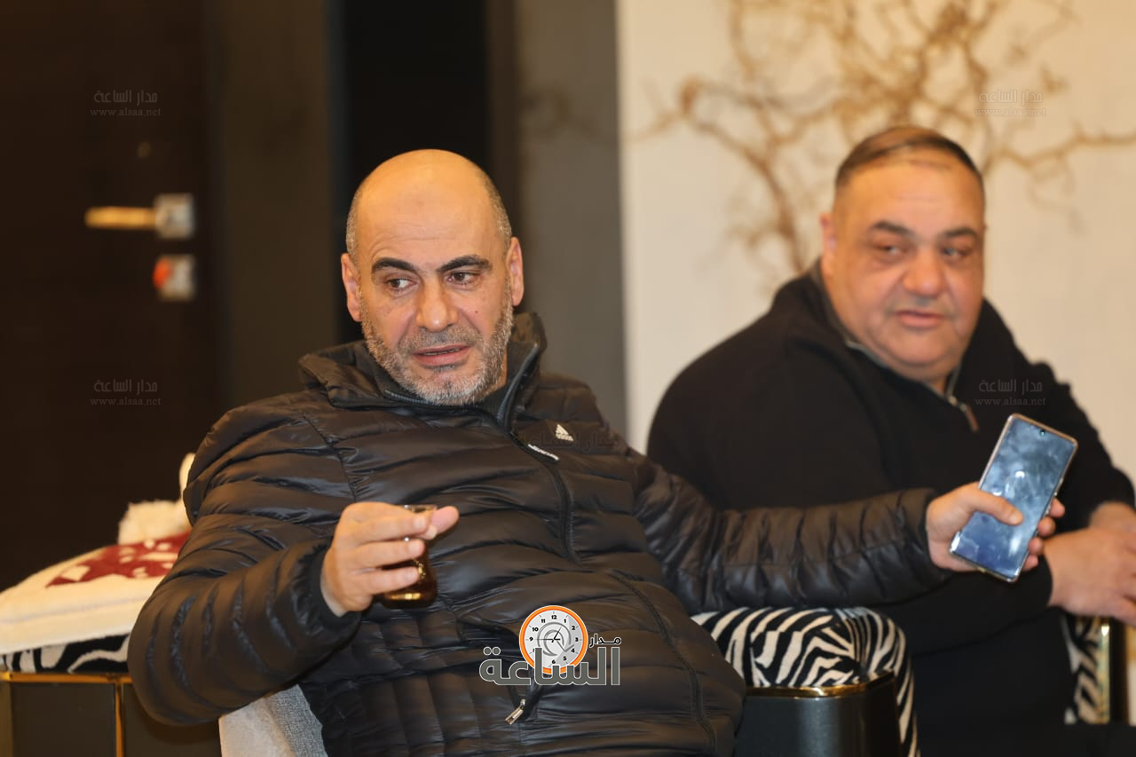 Madar Al-Saa Images 0.04106081135574646