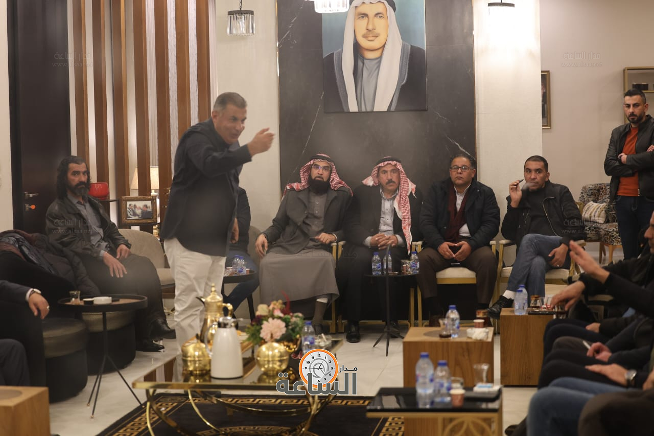 Madar Al-Saa Images 0.8191835344988978