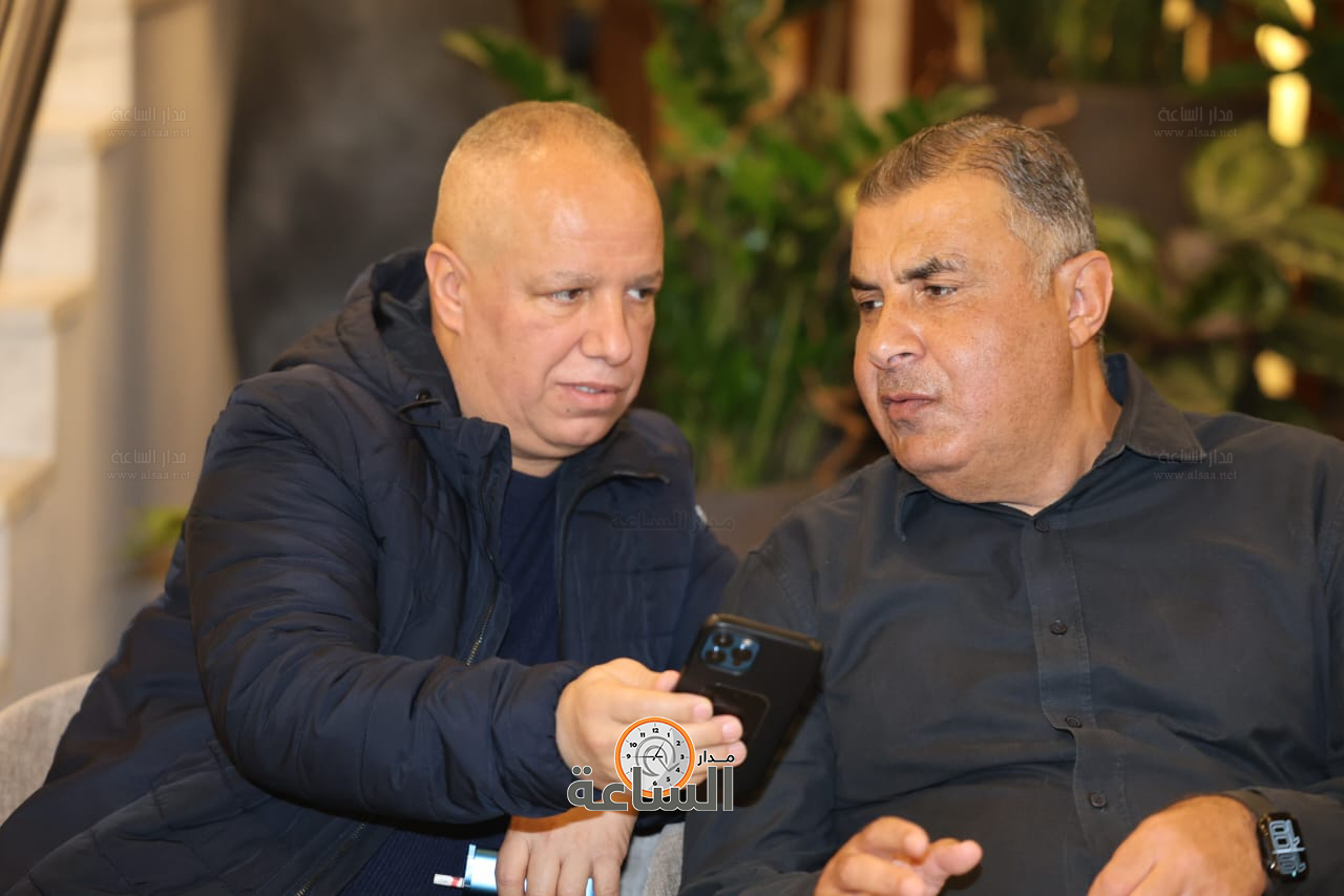 Madar Al-Saa Images 0.8962697856287458