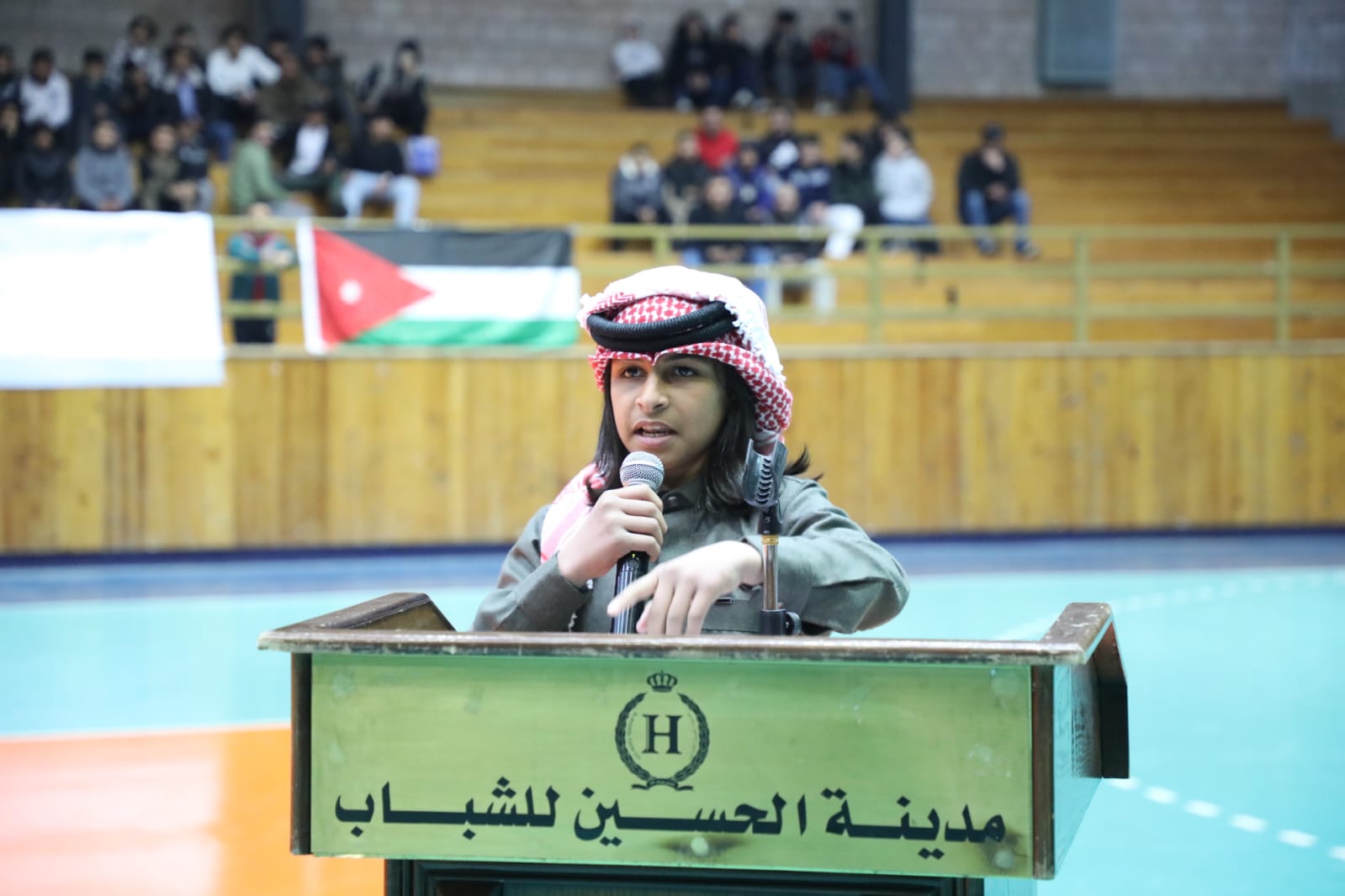 Madar Al-Saa Images 0.06452310021176366