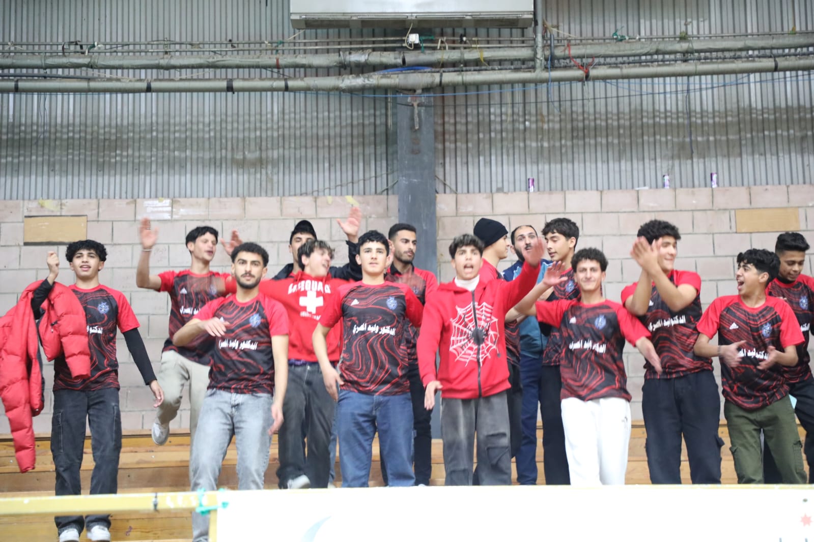 Madar Al-Saa Images 0.0010662802923064874