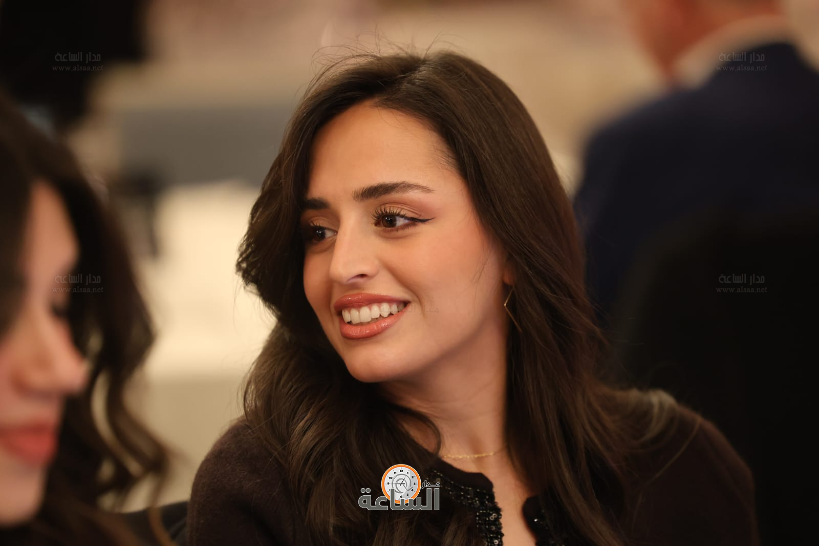 Madar Al-Saa Images 0.22767055562637473