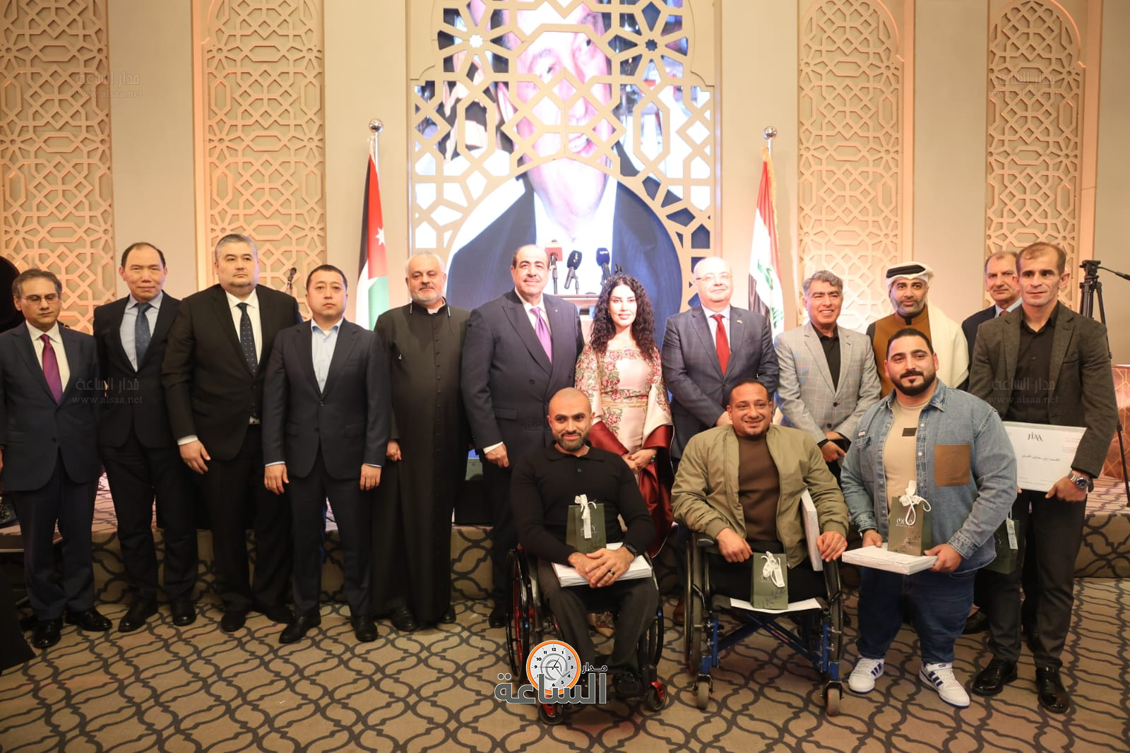 Madar Al-Saa Images 0.7008053977956135