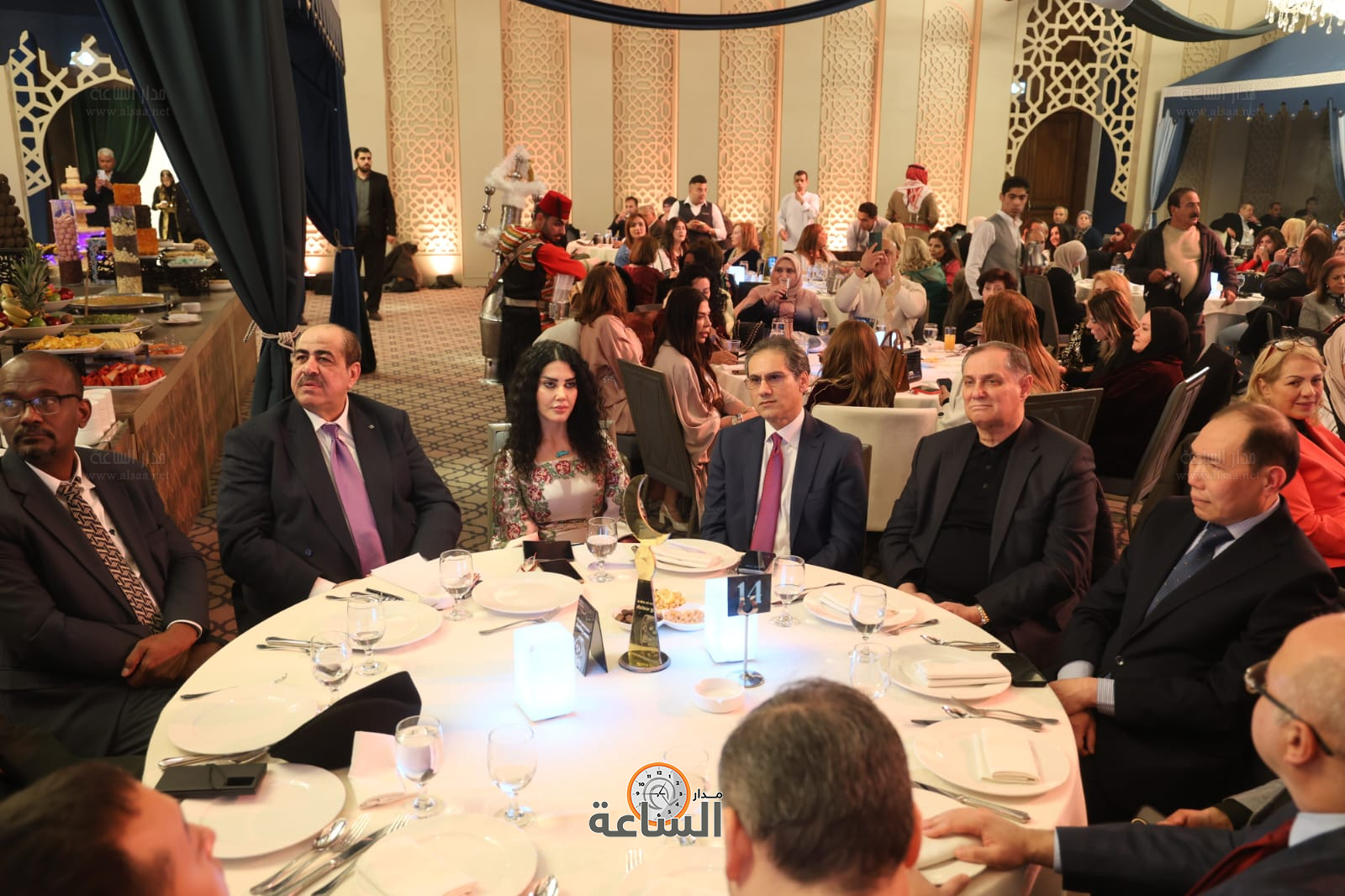 Madar Al-Saa Images 0.7943657119479746